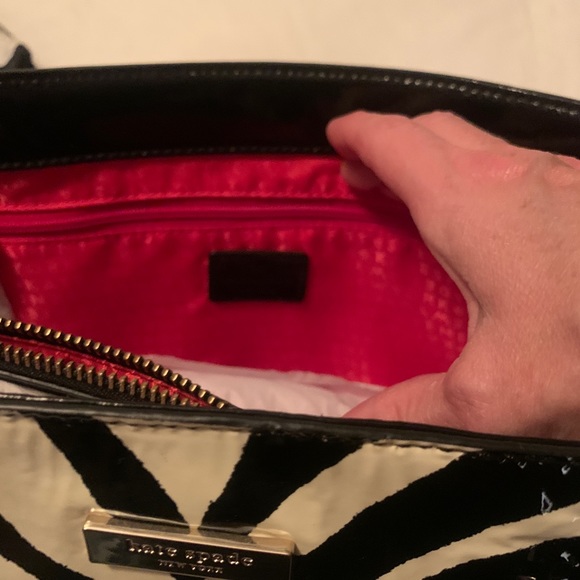BRAND NEW Kate Spade Ivory Lane Quinn Zebra Tote - Picture 2 of 3